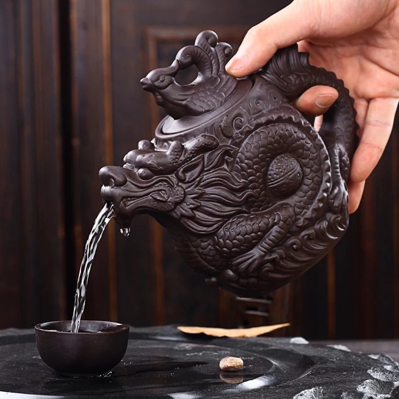 Authentic Teapot Dragon and Phoenix Tea Pot Big Capacity Hand Embossed Purple Clay Tea Set Kettle Kung Fu Teapots
Authentic Teapot Dragon and Phoenix Tea Pot Big Capacity Hand Embossed Purple Clay Tea Set Kettle Kung Fu Teapots
