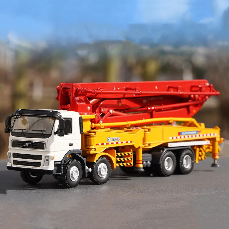 1/50 Classic Alloy Die Casting XCMG 48m Concrete Pump Truck Simulation Model Adult Collection Children Toy Gift Family Display
1/50 Classic Alloy Die Casting XCMG 48m Concrete Pump Truck Simulation Model Adult Collection Children Toy Gift Family Display