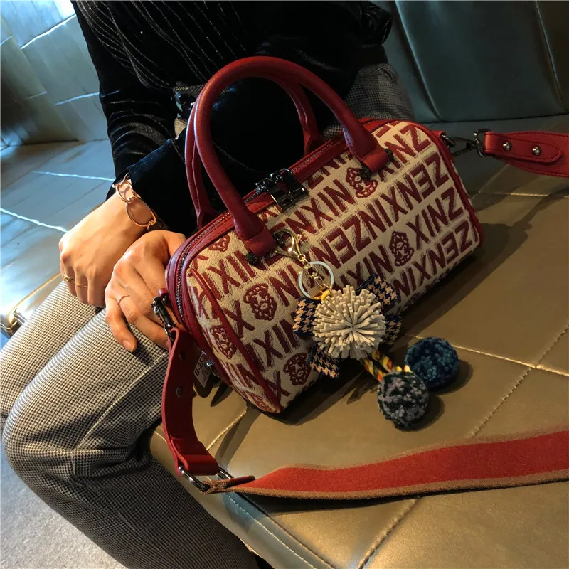 Red Letter Pillow Bag for Women Luxury Handbags Women Bag Genuine Leather Purse and Handbags Carteras Mujer De Hombro Y Bolsos
Red Letter Pillow Bag for Women Luxury Handbags Women Bag Genuine Leather Purse and Handbags Carteras Mujer De Hombro Y Bolsos