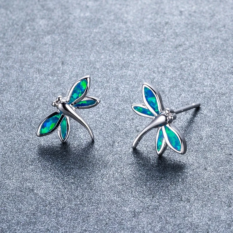 New Fashion Exquisite Simple Wild Earrings White Imitation Opal Dragonfly Style Ear Studs Women Wedding Christmas Jewelry Gifts
New Fashion Exquisite Simple Wild Earrings White Imitation Opal Dragonfly Style Ear Studs Women Wedding Christmas Jewelry Gifts