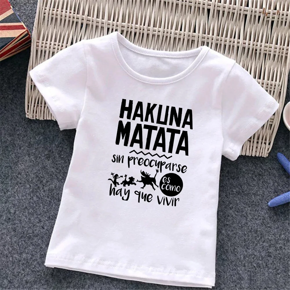 Футболки с надписью Hakuna Matata, летние повседневные белые футболки с коротким рукавом и круглым вырезом, милые детские топы с принтом льва, кор...
Футболки с надписью Hakuna Matata, летние повседневные белые футболки с коротким рукавом и круглым вырезом, милые детские топы с принтом льва, кор...