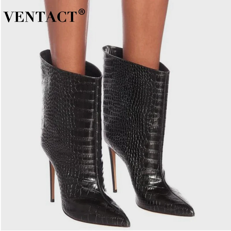 Женские длинные ботинки без шнуровки на толстом высоком каблуке, размеры 34-43 
Женские длинные ботинки без шнуровки на толстом высоком каблуке, размеры 34-43