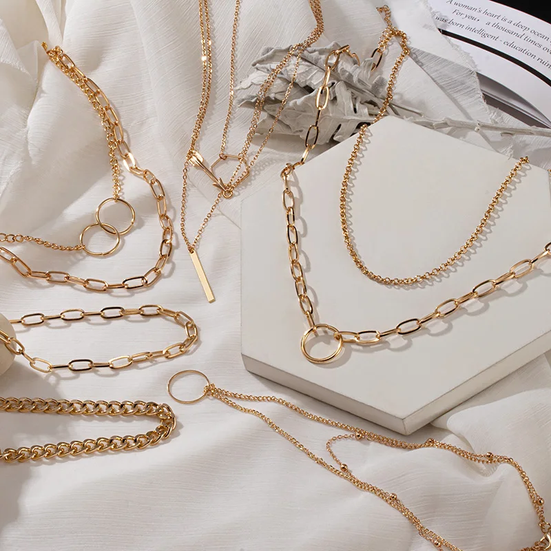 Punk Layered Chain On the Neck Necklace Chains for Women Vintage Pendants Golden Gothic Hoop Metal Necklace Choker 2020 Jewelry
Punk Layered Chain On the Neck Necklace Chains for Women Vintage Pendants Golden Gothic Hoop Metal Necklace Choker 2020 Jewelry