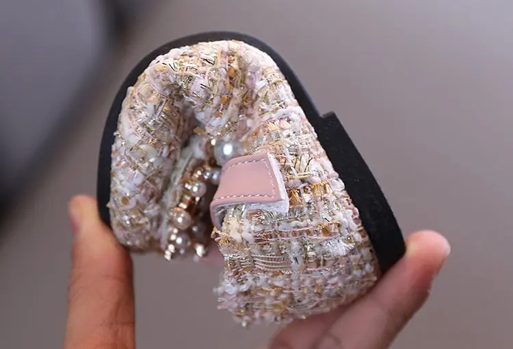 Girls Shoes Pearls Princess Shoes Costume Tweed Baby Kids Children Shoes Plaid Bead Toddlers Non-slip Asakuchi Leather Shoes
Girls Shoes Pearls Princess Shoes Costume Tweed Baby Kids Children Shoes Plaid Bead Toddlers Non-slip Asakuchi Leather Shoes