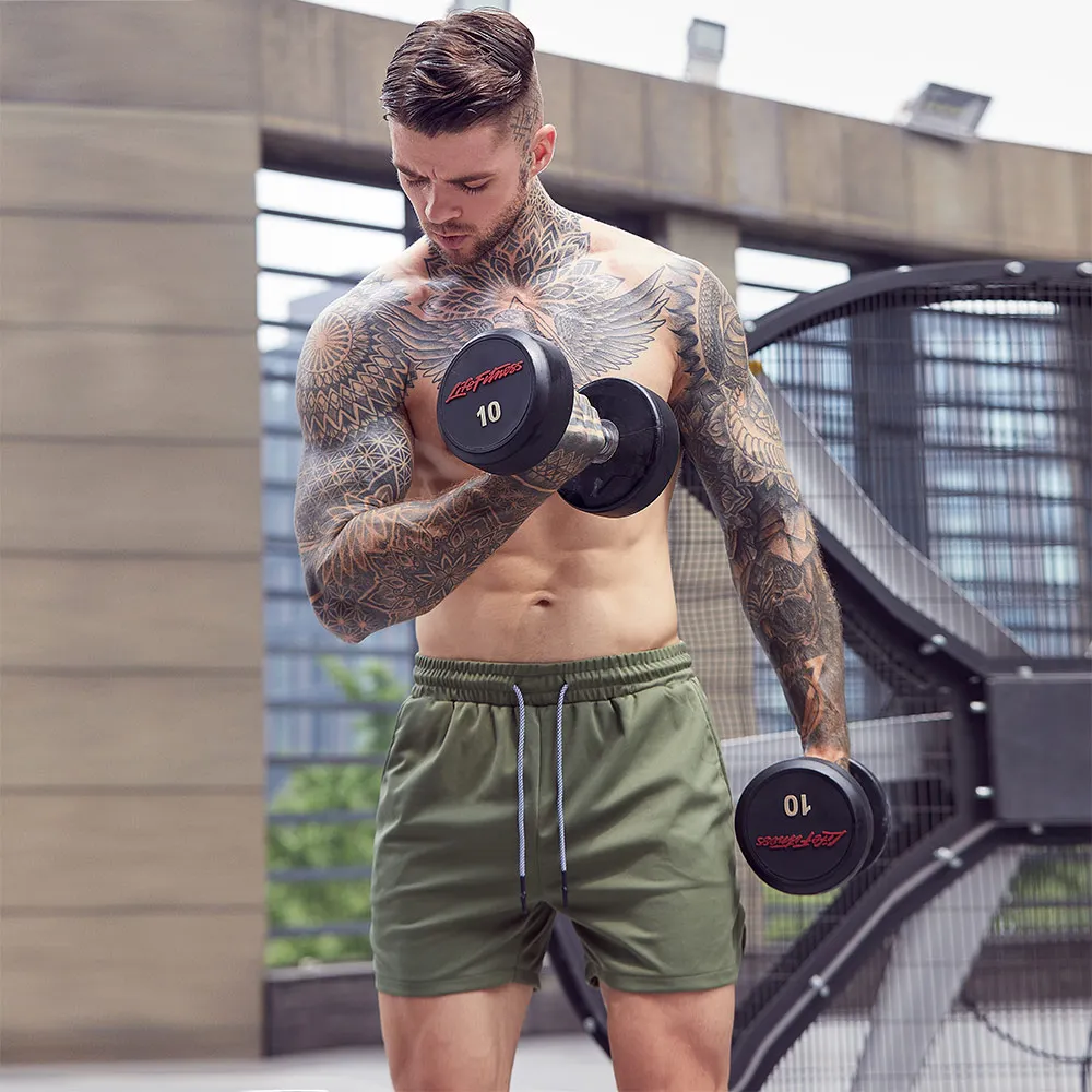Мужские спортивные шорты для бега и фитнеса, повседневные дышащие быстросохнущие шорты, Новинка лета 2020
Мужские спортивные шорты для бега и фитнеса, повседневные дышащие быстросохнущие шорты, Новинка лета 2020