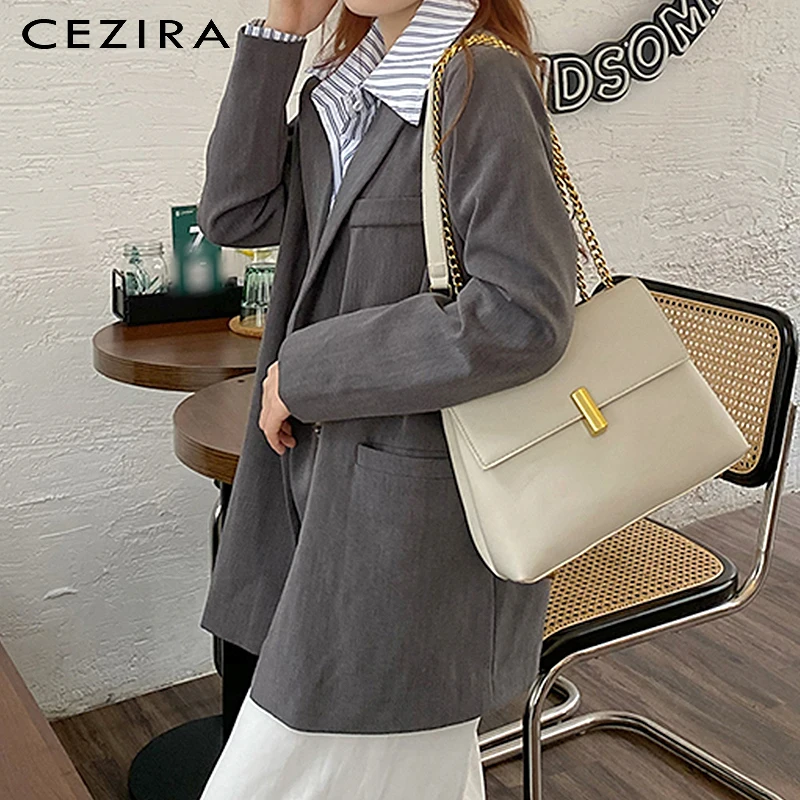CEZIRA Elegan Solid Color PU Leather handbag For Women Luxury Chain Small Shoulder Bags Fashion Female Flap Lock Crossbody Purse
CEZIRA Elegan Solid Color PU Leather handbag For Women Luxury Chain Small Shoulder Bags Fashion Female Flap Lock Crossbody Purse