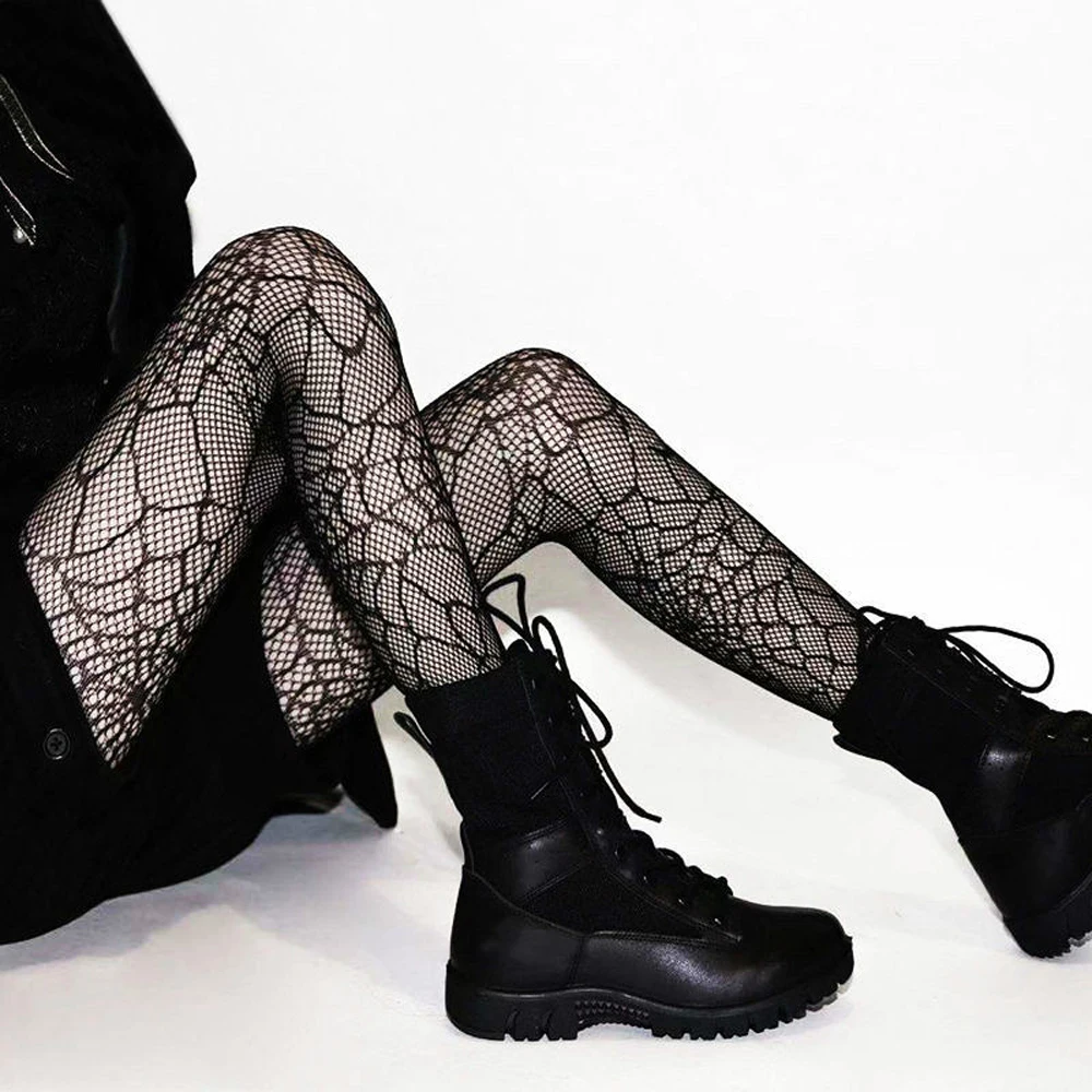 2021New Woman Love Heart Net Mesh Tights Party Clubwear Sexy Stockings Street Gothic Hosiery Women Mesh Fishnet Pantyhose
2021New Woman Love Heart Net Mesh Tights Party Clubwear Sexy Stockings Street Gothic Hosiery Women Mesh Fishnet Pantyhose