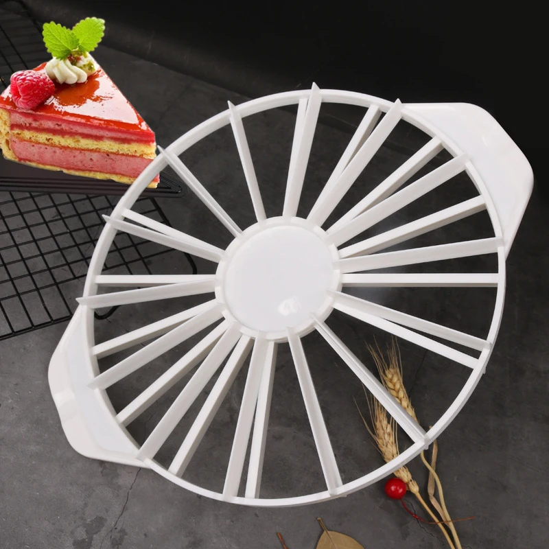 Plastic Slicer Cutter Bread Round Pie Slice Equal Portion Uniform Press Marker 14/16 Piece Cake Divider Bakeware 2020 new
Plastic Slicer Cutter Bread Round Pie Slice Equal Portion Uniform Press Marker 14/16 Piece Cake Divider Bakeware 2020 new