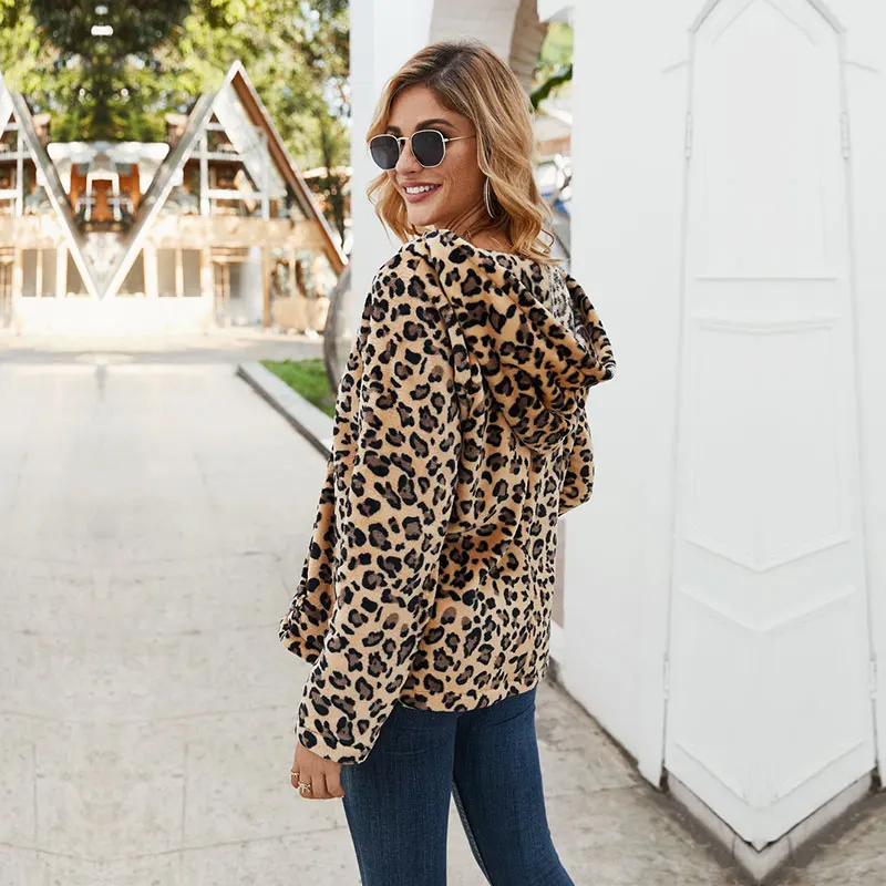 Autumn Winter Loose Fleece Leopard Hoodies Women 2020 New V Neck Full Sleeve Casual Pullover Hoodies Female Office Lady
Autumn Winter Loose Fleece Leopard Hoodies Women 2020 New V Neck Full Sleeve Casual Pullover Hoodies Female Office Lady