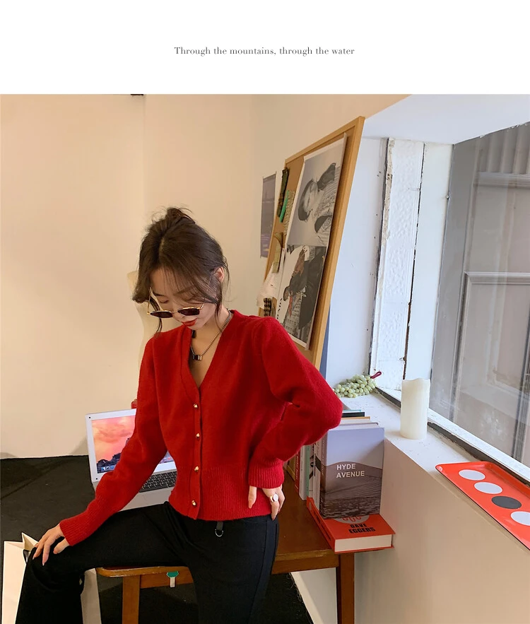 Fashion Knitted Cardigan Sweater Spring 2021 New Korean Small and Thin French Retro Knitted Sweater
Fashion Knitted Cardigan Sweater Spring 2021 New Korean Small and Thin French Retro Knitted Sweater