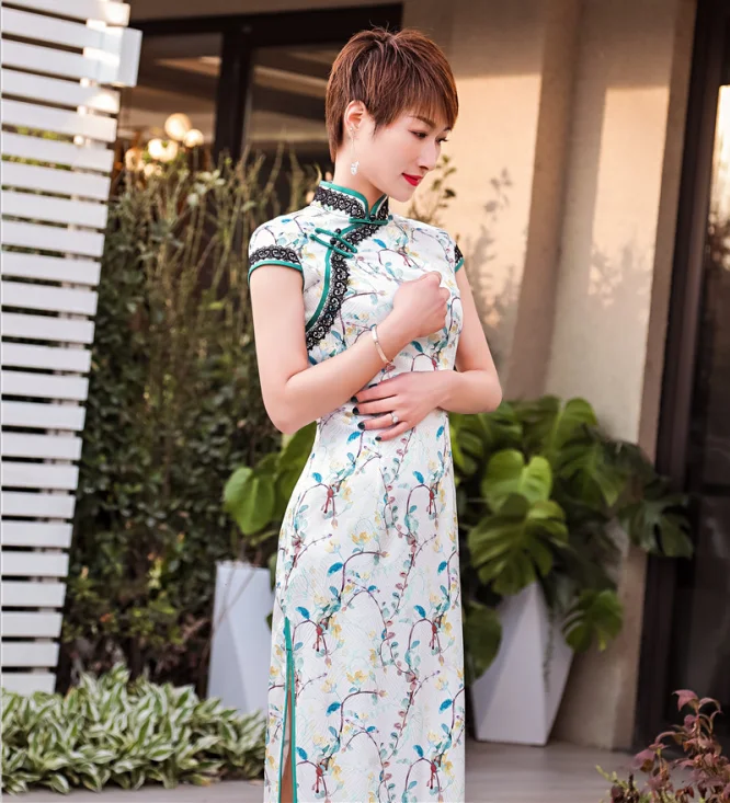 Summer Long Qipao Print Flower Chinese Cheongsam Women Satin Daily Casual Dress Size M-4XL
Summer Long Qipao Print Flower Chinese Cheongsam Women Satin Daily Casual Dress Size M-4XL