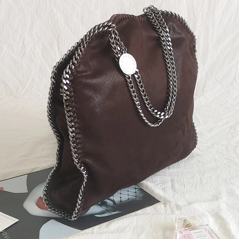 2021 new chain bag fashion handbag Joker high quality handbag shoulder messenger bag
2021 new chain bag fashion handbag Joker high quality handbag shoulder messenger bag