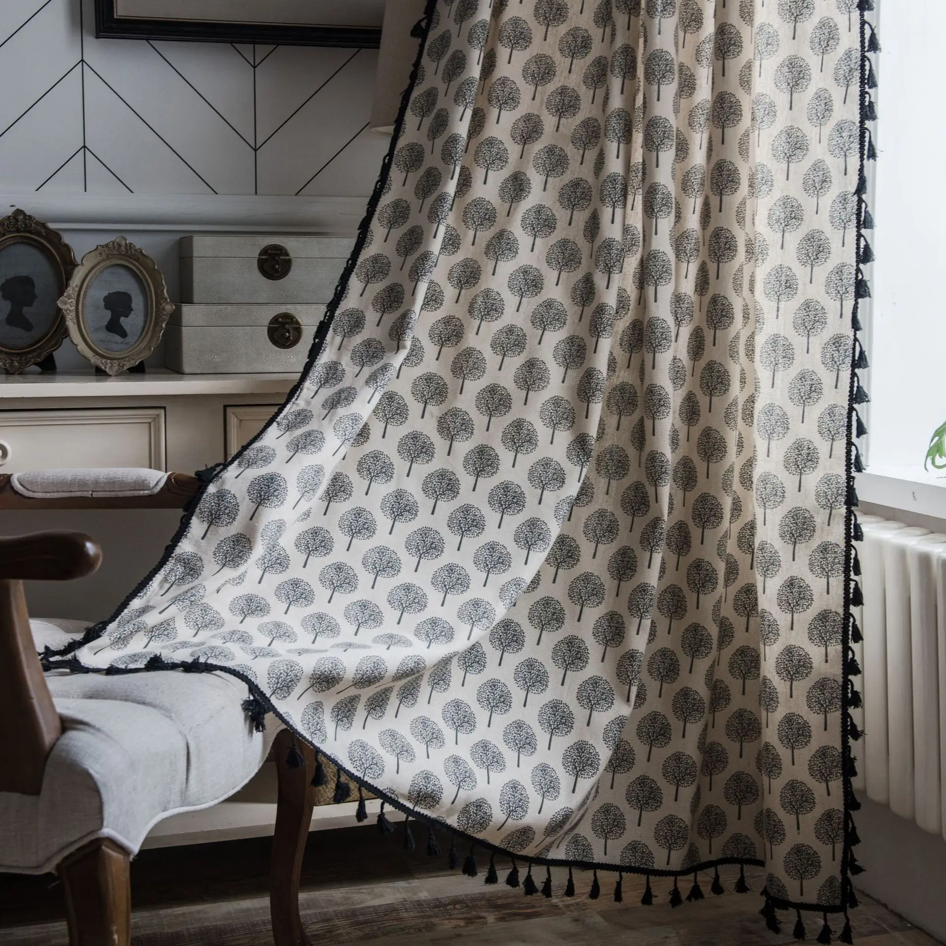 Tree Pattern Curtain For Bedroom Living room Cotton Linen Printed Decorative Curtains with Tassel Home Decoration
Tree Pattern Curtain For Bedroom Living room Cotton Linen Printed Decorative Curtains with Tassel Home Decoration