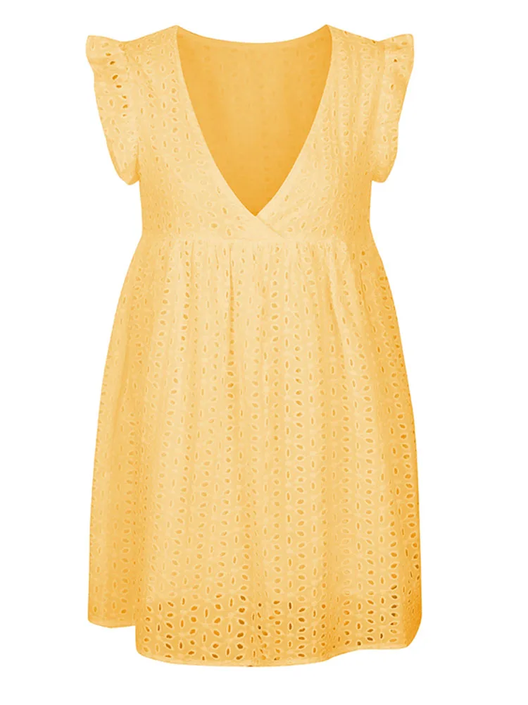 Temperament commuter ladies summer v-neck lace with short sleeves even the garment skirt of lotus leaf sleeve hollow out
Temperament commuter ladies summer v-neck lace with short sleeves even the garment skirt of lotus leaf sleeve hollow out