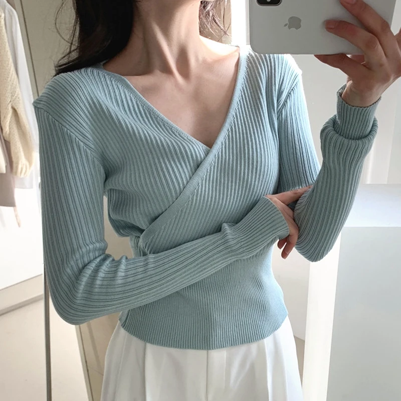 Sweater Women 2021 New Korean Fashion Elegant Versatile Deep V-neck Crossover Design Slim Long-sleeved Pullover Sweaters Top
Sweater Women 2021 New Korean Fashion Elegant Versatile Deep V-neck Crossover Design Slim Long-sleeved Pullover Sweaters Top