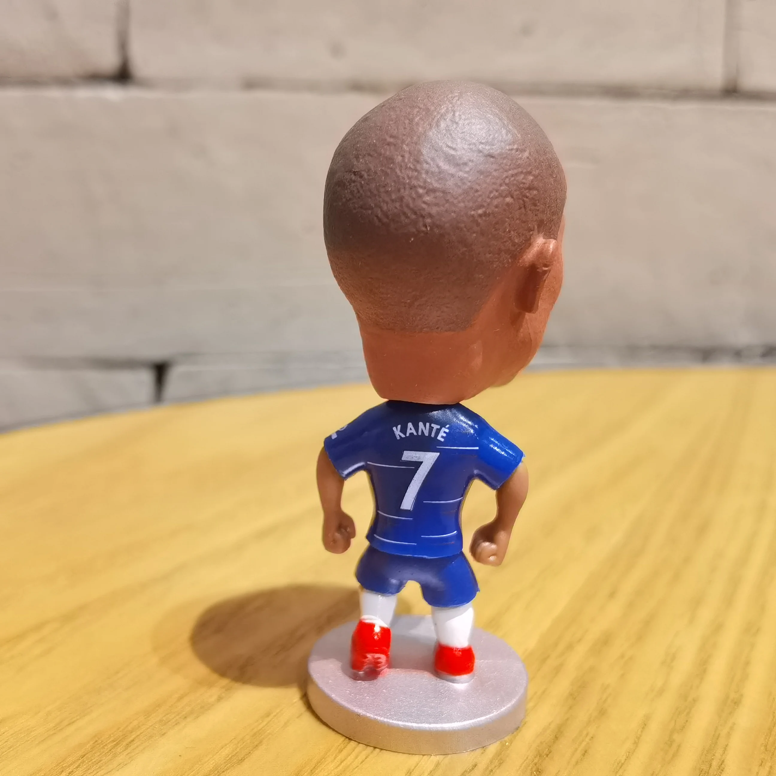 Last 1 piece Classic Football Star Kante Resin Doll Action Figure 6.5 cm Mini Toy Collectible Gift
Last 1 piece Classic Football Star Kante Resin Doll Action Figure 6.5 cm Mini Toy Collectible Gift