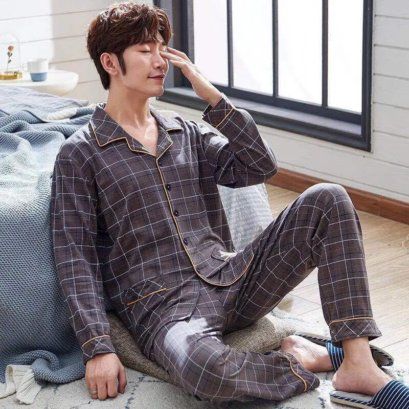 Men's Casual Striped Cotton Pajamas Suit Men's Short-Sleeved Trousers Pajamas Pajamas Men's Home Service
Men's Casual Striped Cotton Pajamas Suit Men's Short-Sleeved Trousers Pajamas Pajamas Men's Home Service
