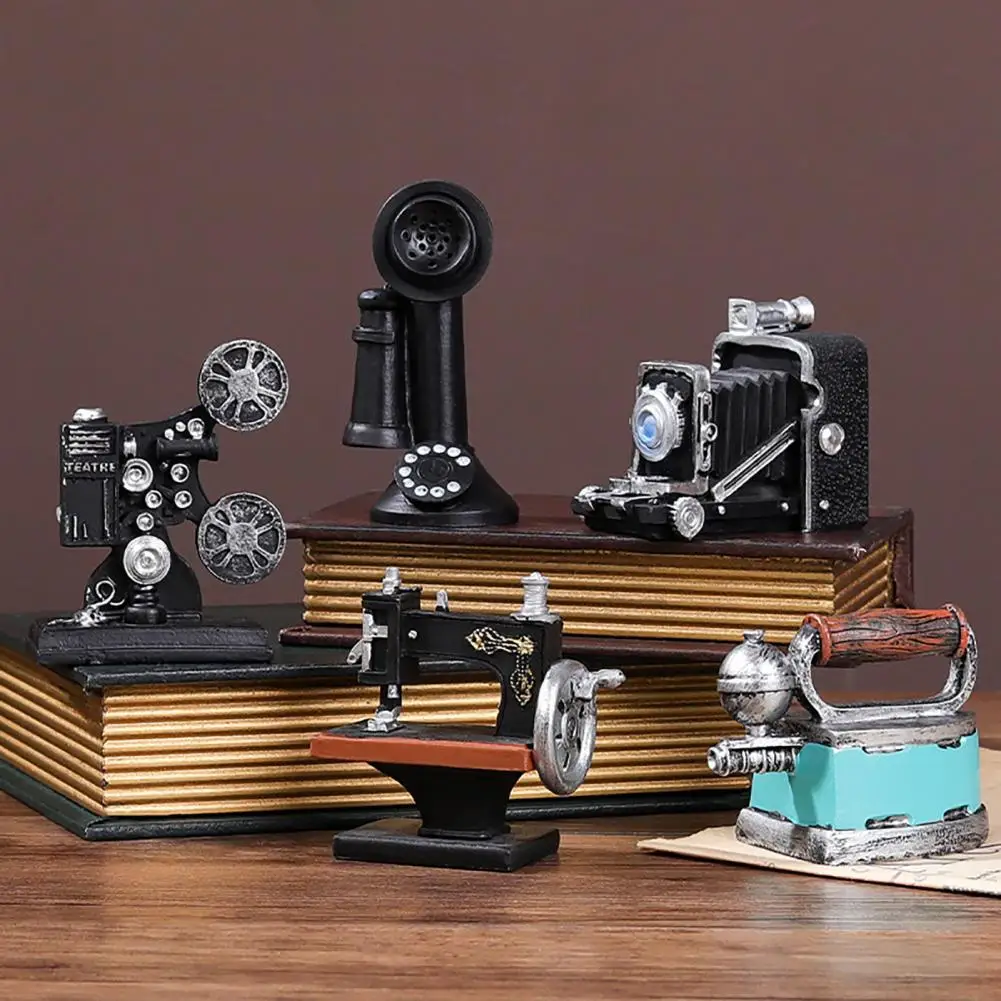 Miniature Camera Retro Style Exquisite Workmanship Photography Props DIY Studio Props Camera Decor for Photo-Taking
Miniature Camera Retro Style Exquisite Workmanship Photography Props DIY Studio Props Camera Decor for Photo-Taking