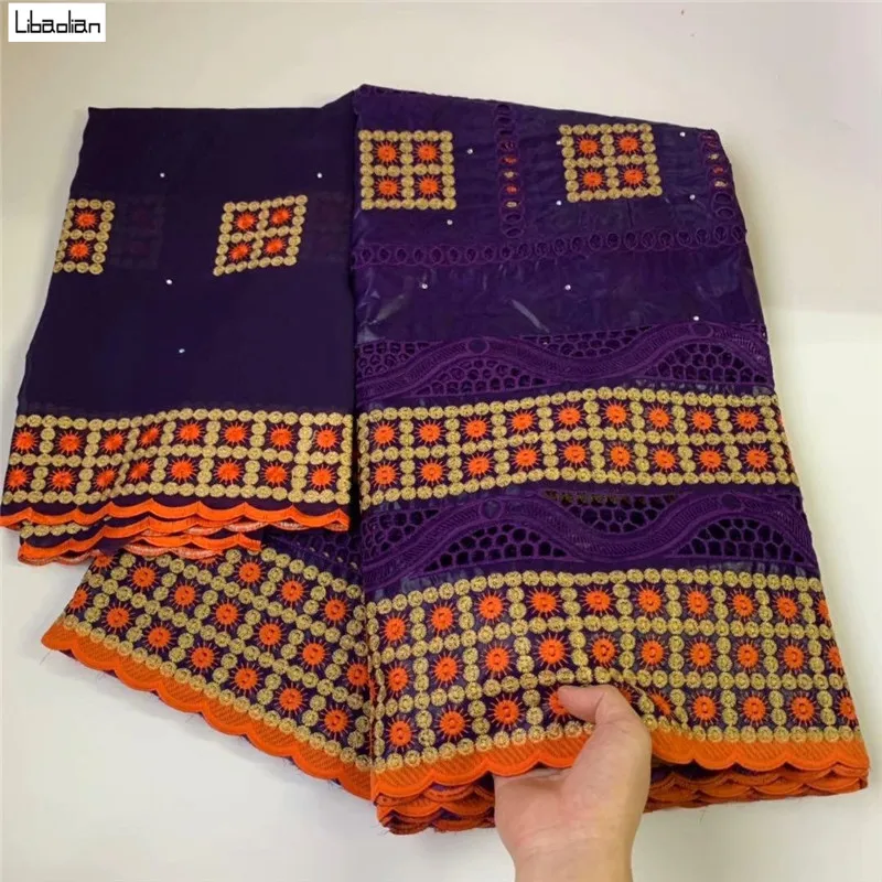 5+2yards/lot beautiful red stones bazin riche lace embroidery with headscarf lace high quality african lace dresses fabric N28-3
5+2yards/lot beautiful red stones bazin riche lace embroidery with headscarf lace high quality african lace dresses fabric N28-3