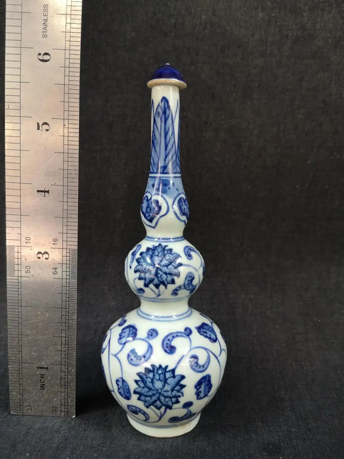 YIZHU CULTUER ART Collection Chinese Old blue-and-white Porcelain Flower Snuff Bottle Decoration Gift
YIZHU CULTUER ART Collection Chinese Old blue-and-white Porcelain Flower Snuff Bottle Decoration Gift