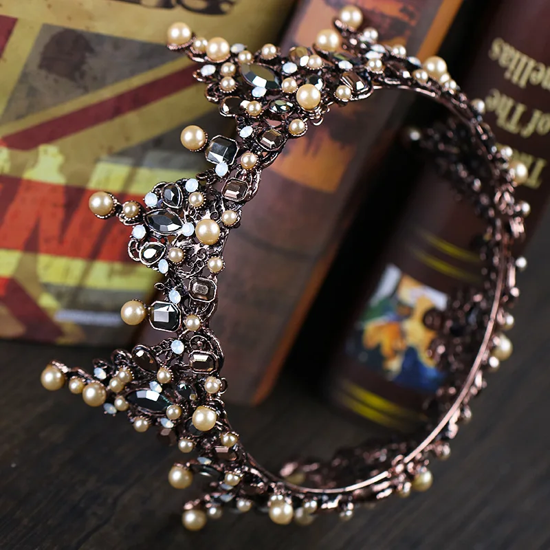 Baroque Black Golden Crown Tiara Vintage Pearl Headdress Rhinestone Alloy Headwear Bridal Wedding Hair Accessories For Women
Baroque Black Golden Crown Tiara Vintage Pearl Headdress Rhinestone Alloy Headwear Bridal Wedding Hair Accessories For Women