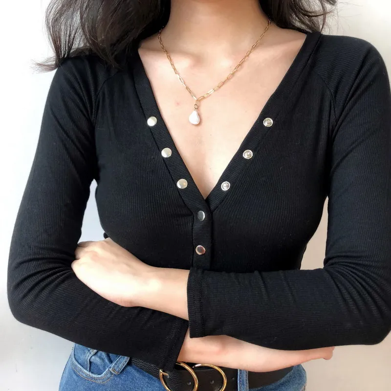 European and American Slim Fit Deep V-neck Chest Button Down Thread Inside Bottom Shirt Women's Versatile Long Sleeve
European and American Slim Fit Deep V-neck Chest Button Down Thread Inside Bottom Shirt Women's Versatile Long Sleeve
