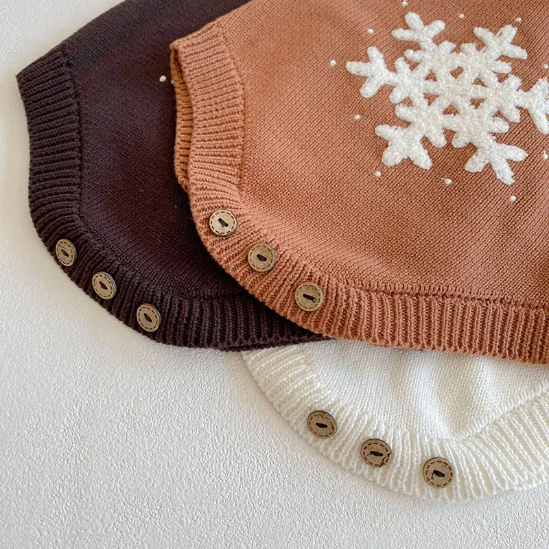 Spring and Autumn 3-24M Baby Boys and Girls Cotton Cartoons Snowflake Strap Clothes Infant Sleeveless Knitted Triangle Romper
Spring and Autumn 3-24M Baby Boys and Girls Cotton Cartoons Snowflake Strap Clothes Infant Sleeveless Knitted Triangle Romper