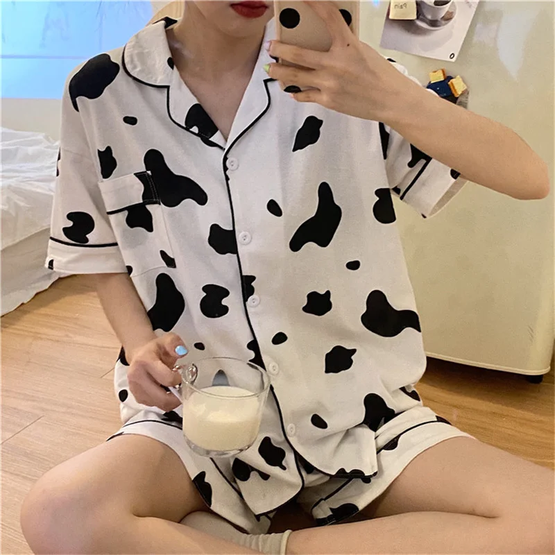 Pijamas Women Pyjamas Cute Cow Print Pajamas Casual Comfortable Homewear Two-Piece Sleepwear Female Summer Set Women
Pijamas Women Pyjamas Cute Cow Print Pajamas Casual Comfortable Homewear Two-Piece Sleepwear Female Summer Set Women