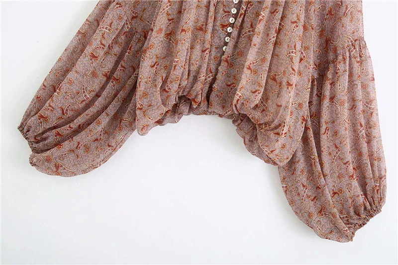 Vintage women chiffon shirts 2020 fashion ladies elegant lantern sleeve shirt female draped loose tops chic girls blouses
Vintage women chiffon shirts 2020 fashion ladies elegant lantern sleeve shirt female draped loose tops chic girls blouses