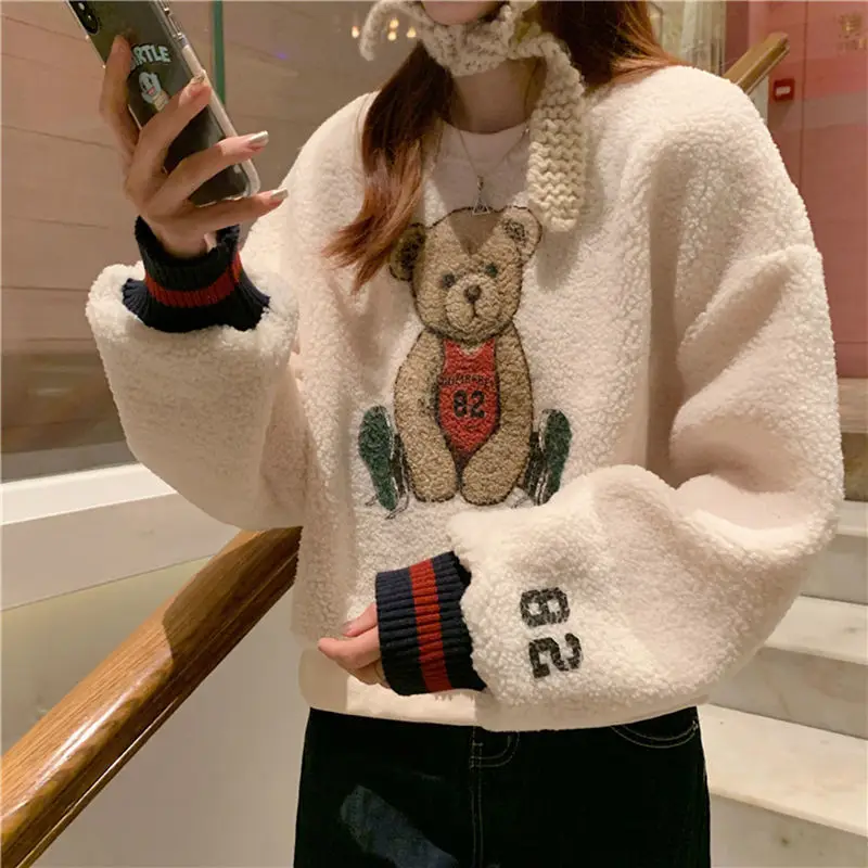 QWEEK Korean Style Hoodies Women Fashion Winter 2021 Kawaii Pullover Long Sleeve Warm Plus Velvet Bear Print Sweatshirt Women 
QWEEK Korean Style Hoodies Women Fashion Winter 2021 Kawaii Pullover Long Sleeve Warm Plus Velvet Bear Print Sweatshirt Women