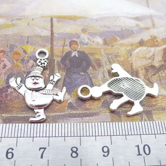10PCS/Lot 21mm*30mm Antique Silver Color Father Christmas Charm Pendants For Jewelry Making DIY Handmade Craft
10PCS/Lot 21mm*30mm Antique Silver Color Father Christmas Charm Pendants For Jewelry Making DIY Handmade Craft