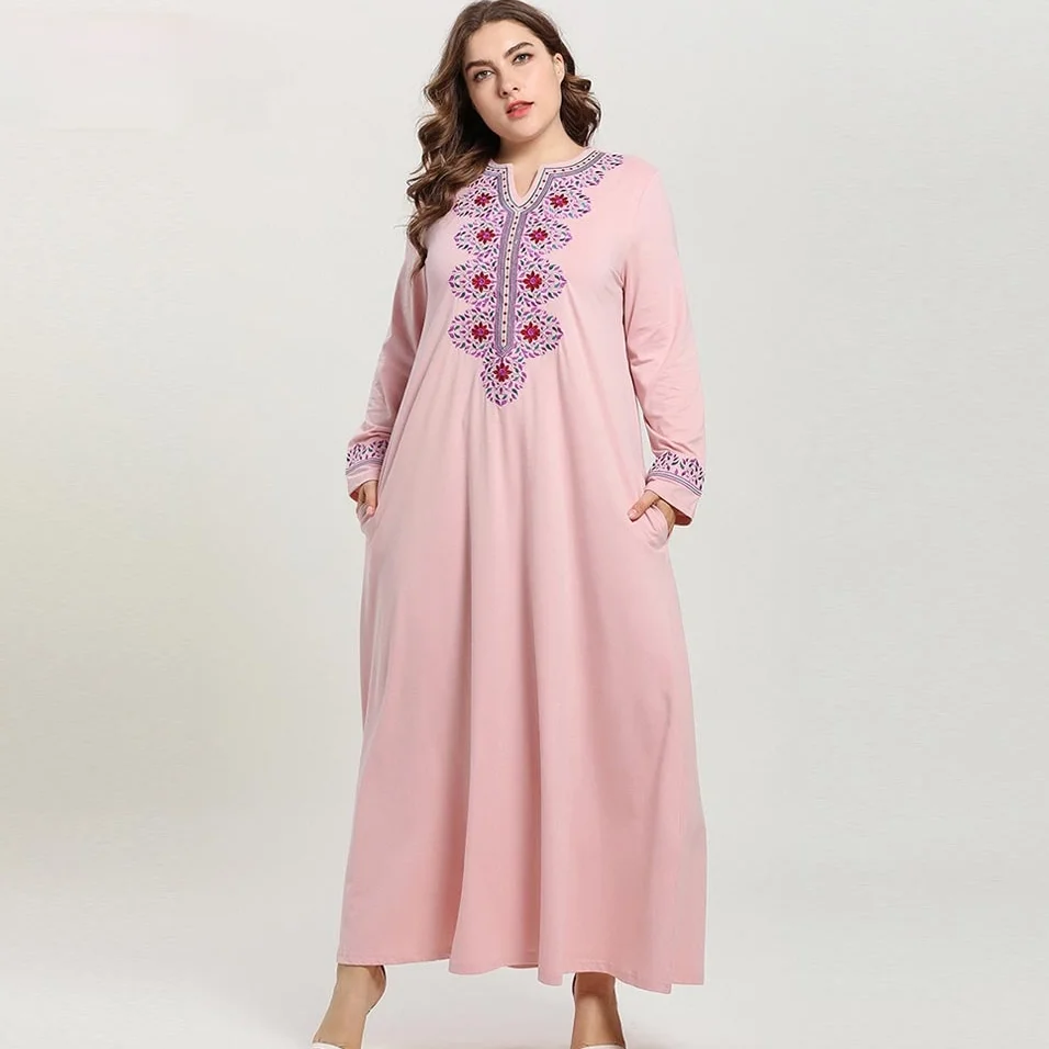 2021 мусульманских большой Размеры женские арабских новая футболка с национальным узором и вышивкой; Модные Длинные темперамент универсальн...
2021 мусульманских большой Размеры женские арабских новая футболка с национальным узором и вышивкой; Модные Длинные темперамент универсальн...