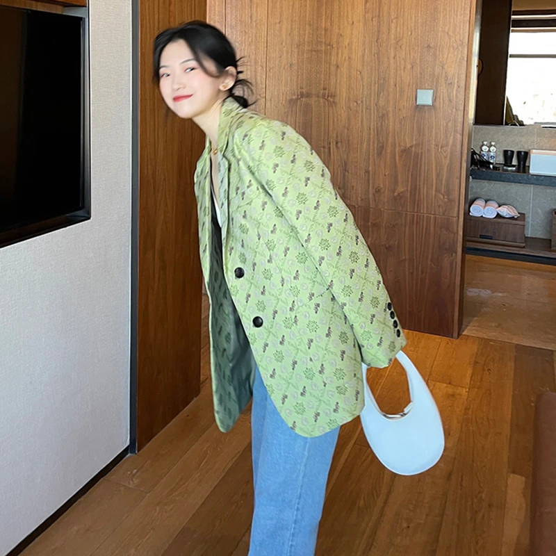 SHENGPALAE temperament Green Jacquard blazer women's spring autumn 2021 new notched loose single breasted long sleeve suit coat
SHENGPALAE temperament Green Jacquard blazer women's spring autumn 2021 new notched loose single breasted long sleeve suit coat