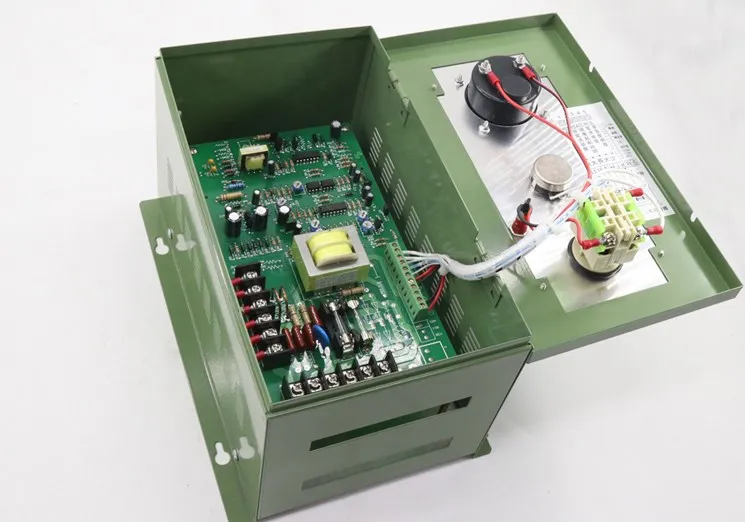 2HP DC speed controller 1500W high power 220V DC motor speed controller motor controller
2HP DC speed controller 1500W high power 220V DC motor speed controller motor controller