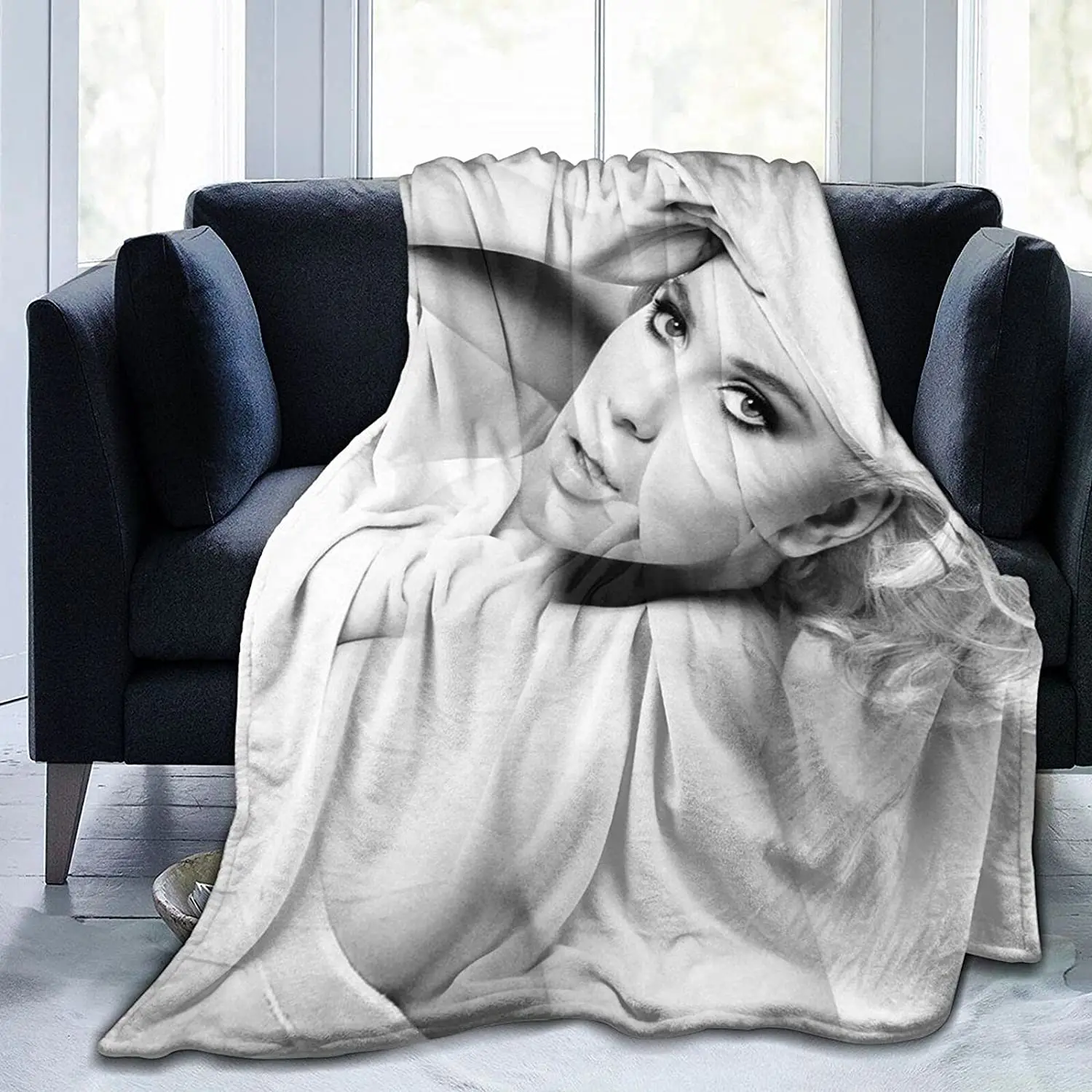 Одеяло Faroutx Scarlett Johansson, 3D одеяло с рисунком, плюшевое одеяло, постельное белье, декоративное одеяло для гостиной, спальни, общежития
Одеяло Faroutx Scarlett Johansson, 3D одеяло с рисунком, плюшевое одеяло, постельное белье, декоративное одеяло для гостиной, спальни, общежития