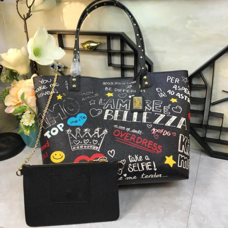 Famous Brand Mahjong Bag Crossbody Shoulder Bag Luxury Handbag Leather Tote Bags Fashion Baguette Bag For Women 2021
Famous Brand Mahjong Bag Crossbody Shoulder Bag Luxury Handbag Leather Tote Bags Fashion Baguette Bag For Women 2021