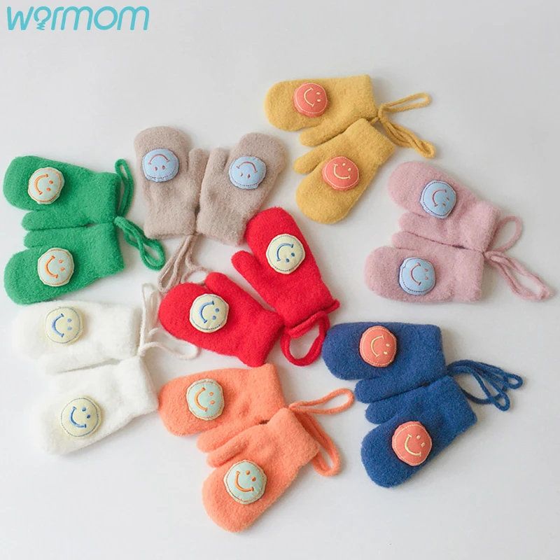 Warmom Children's Gloves Korean Smiley Face Velvet Full-finger Hanging Neck Gloves 1-3Y Baby Warm And Cold Protection Gloves
Warmom Children's Gloves Korean Smiley Face Velvet Full-finger Hanging Neck Gloves 1-3Y Baby Warm And Cold Protection Gloves