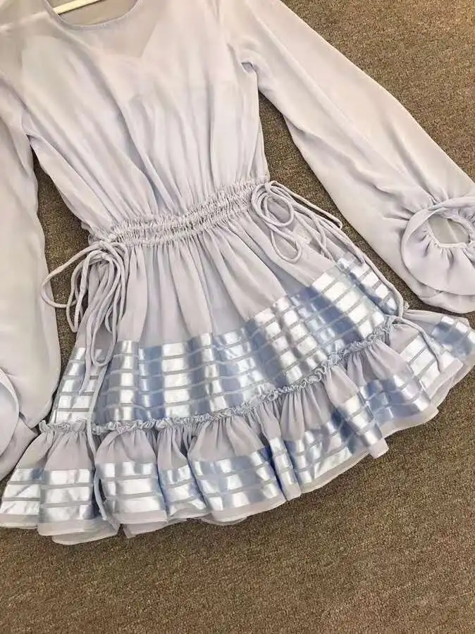 2020 Autumn Fashion Blue Dress Sexy Club Women Lurex Striped Print Patchwork Drawstring Waist Long Sleeve Casual Dress Ruffle
2020 Autumn Fashion Blue Dress Sexy Club Women Lurex Striped Print Patchwork Drawstring Waist Long Sleeve Casual Dress Ruffle