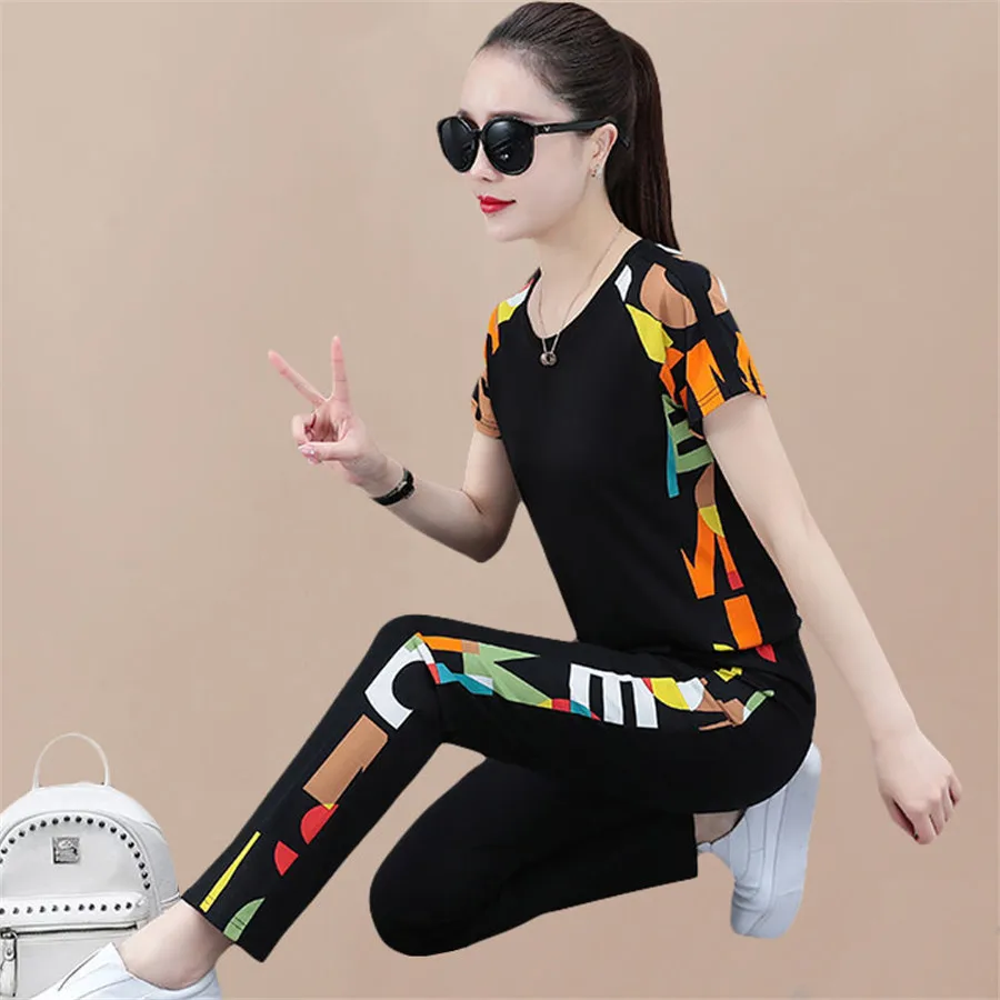 Casual 2 Piece Sets Womens Outfits Summer 2021 New Short Sleeved Sportswear Trousers Two Piece Sets M-4XL
Casual 2 Piece Sets Womens Outfits Summer 2021 New Short Sleeved Sportswear Trousers Two Piece Sets M-4XL