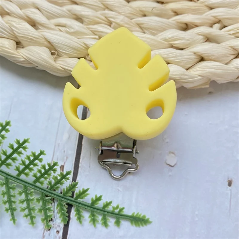 3PCS Baby Pacifier Clips Silicone Leaves Holder Infant Nipples Clamp Toy |