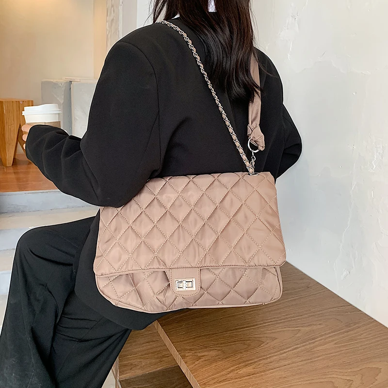 Ромб в ретро-стиле Вместительная женская сумка через плечо новый стиль модная