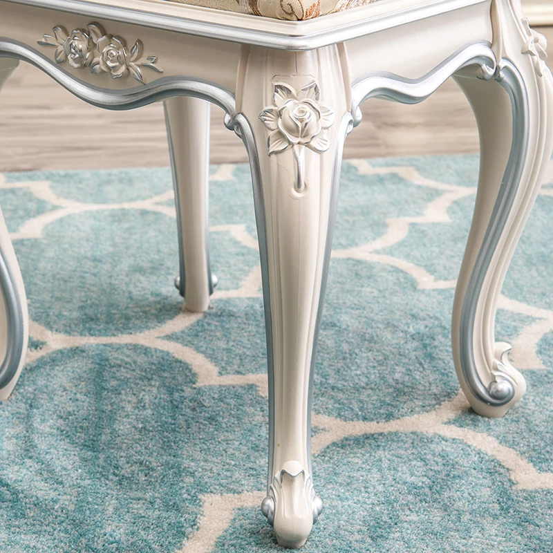 Dressing stool European ivory white makeup carved sofa bench for shoes stool PU leather art table dressing table stool
Dressing stool European ivory white makeup carved sofa bench for shoes stool PU leather art table dressing table stool