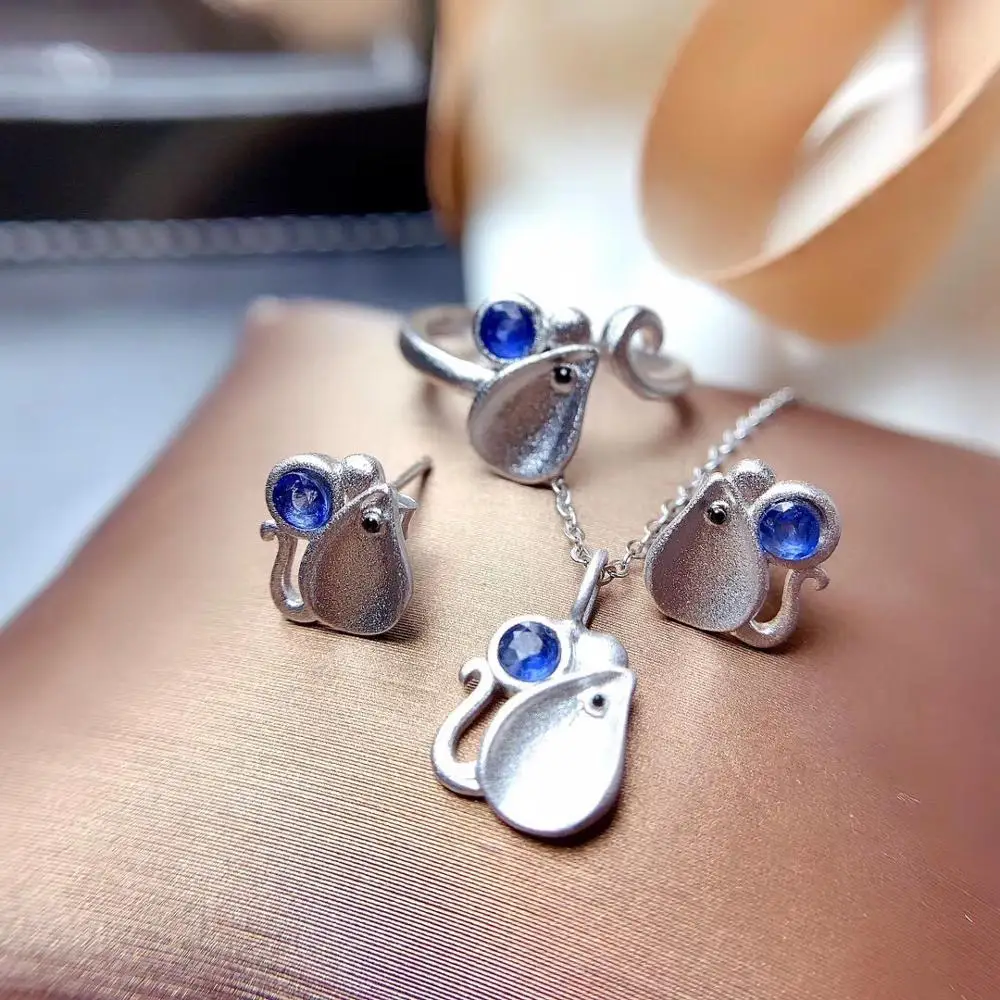 The Best Gift For your mother Sapphire jewelry set Natural Real Sapphire 925 sterling silver 1pc pendant,1pc ring,2pcs Earring
The Best Gift For your mother Sapphire jewelry set Natural Real Sapphire 925 sterling silver 1pc pendant,1pc ring,2pcs Earring