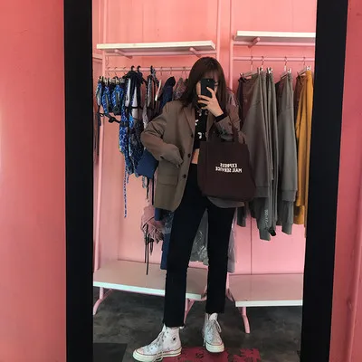 Coat women's lazy feeling women's early autumn thin casual cardigan autumn button small suit jacket short coat unisex
Coat women's lazy feeling women's early autumn thin casual cardigan autumn button small suit jacket short coat unisex