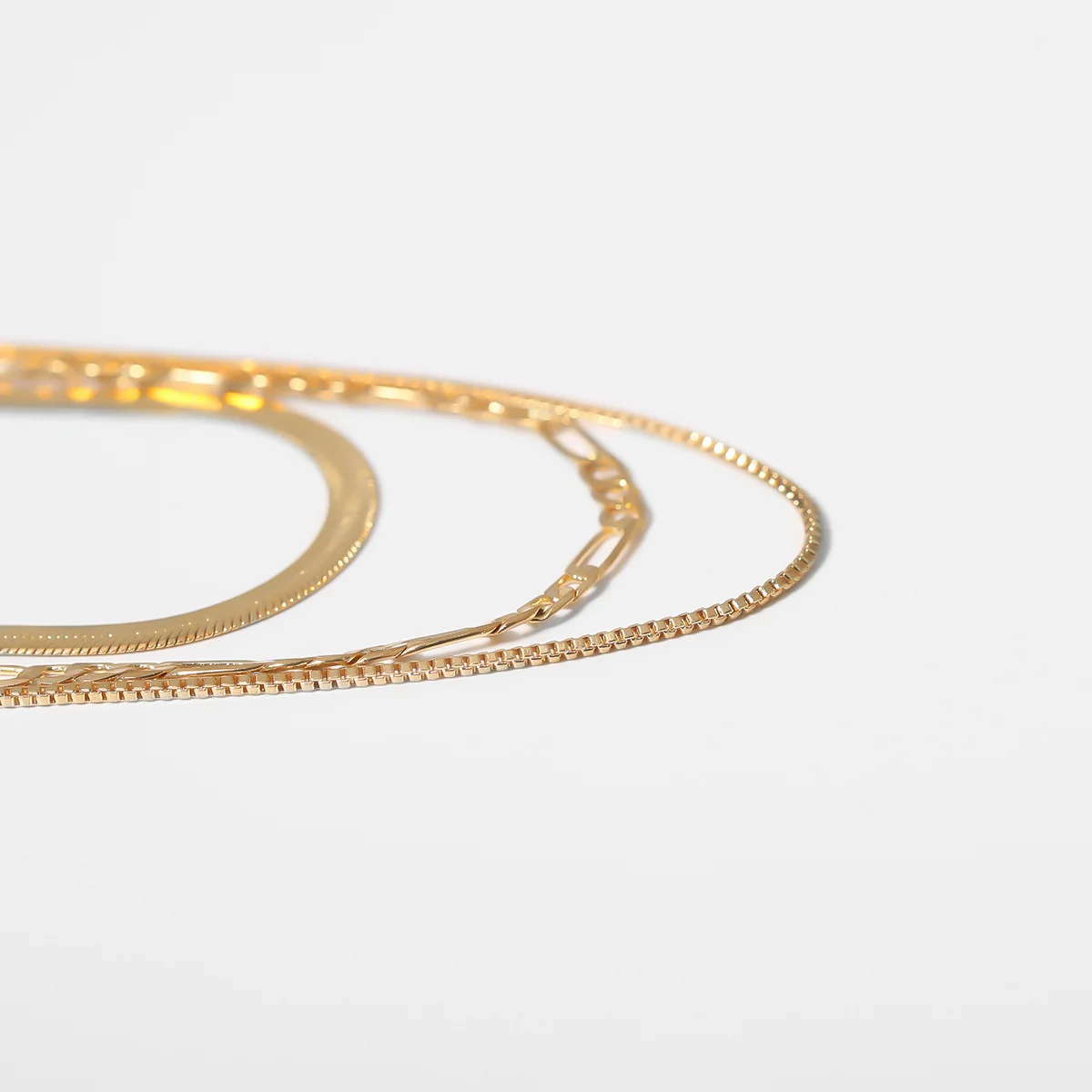 Punk Style Multi-Layer Snake Bone Box Chain Necklace Metal Mix and Match Chain Simple Neckchain Ladies Summer Party Accessories
Punk Style Multi-Layer Snake Bone Box Chain Necklace Metal Mix and Match Chain Simple Neckchain Ladies Summer Party Accessories