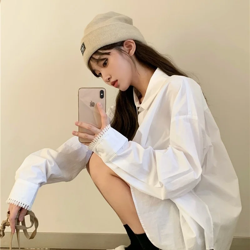 Белая кружевная рубашка-поло с длинным рукавом и воротником-поло, новинка сезона осень-зима 2021, свободная верхняя одежда, подчеркивает фигу...
Белая кружевная рубашка-поло с длинным рукавом и воротником-поло, новинка сезона осень-зима 2021, свободная верхняя одежда, подчеркивает фигу...