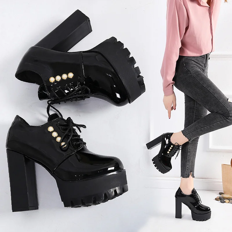 Patent leather boots autumn and winter 2020 women's single boots ultra high heel lace up women's boots waterproof
Patent leather boots autumn and winter 2020 women's single boots ultra high heel lace up women's boots waterproof