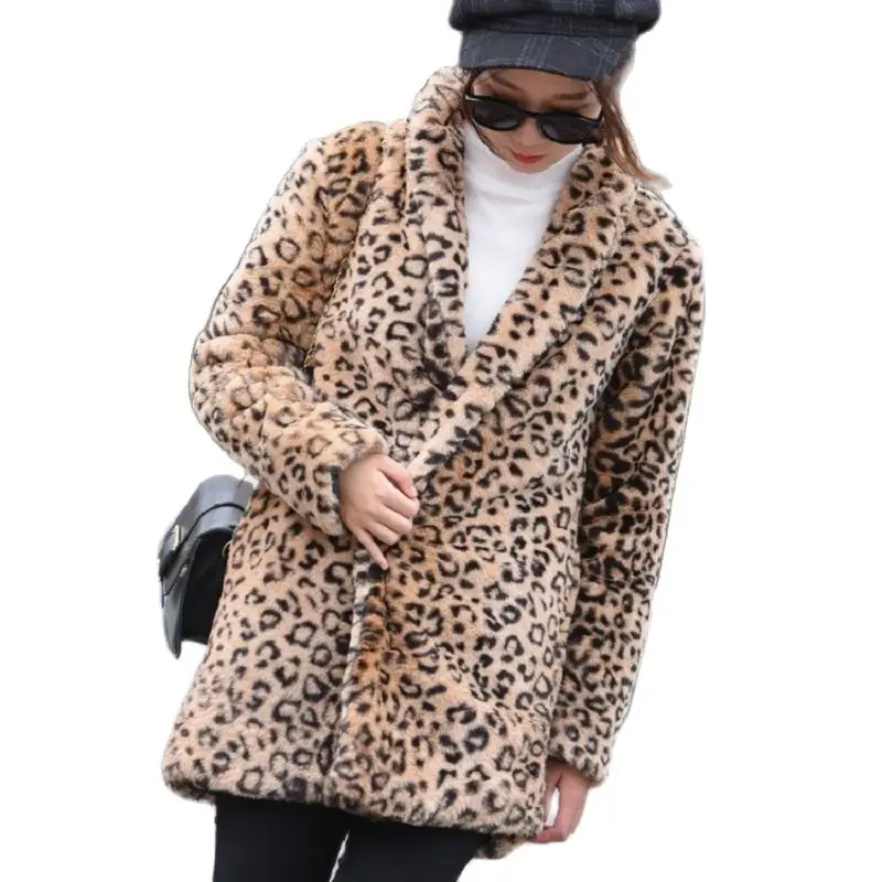 High Quality Luxury Faux Fur Coat for Women Coat Winter Warm Fashion Leopard Artificial Fur Women's Coats Long Jacket Overcoat
High Quality Luxury Faux Fur Coat for Women Coat Winter Warm Fashion Leopard Artificial Fur Women's Coats Long Jacket Overcoat