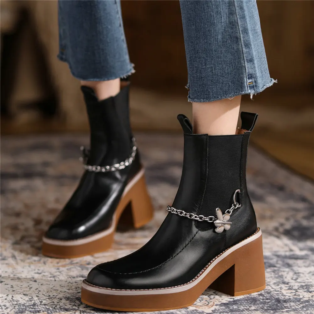 Chic Chain Shoes Round Toe Booties Women Genuine Leather High Heel Motorcycle Boots Female High Top Platform Pumps Casual Shoes
Chic Chain Shoes Round Toe Booties Women Genuine Leather High Heel Motorcycle Boots Female High Top Platform Pumps Casual Shoes