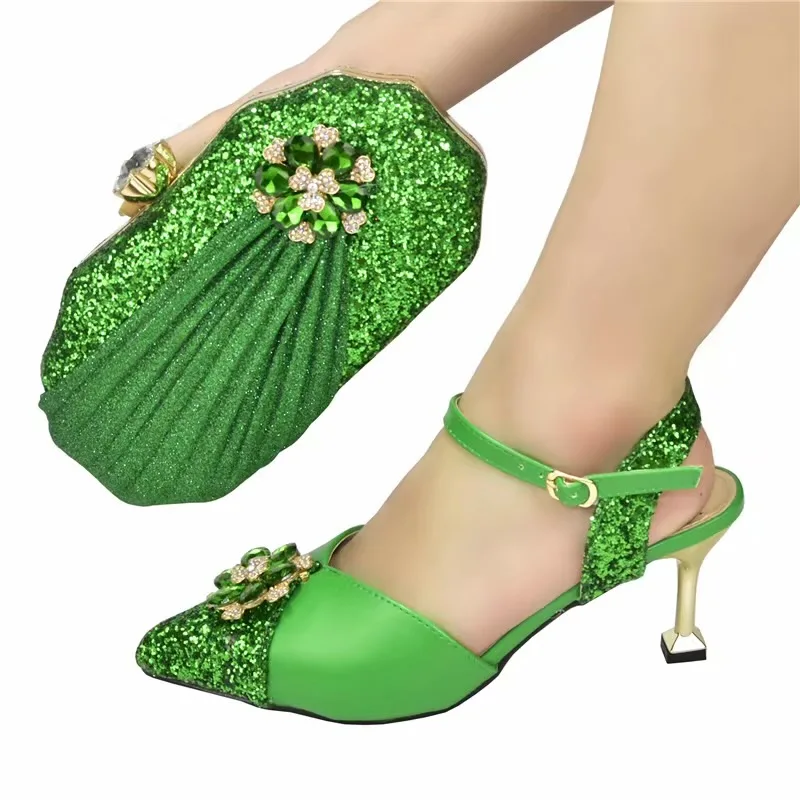 2022 Lastest Noble and Elegangt Fashionable Special Style Ladies Shoes and Bag Set in Green Color for Party and Wedding 2601
2022 Lastest Noble and Elegangt Fashionable Special Style Ladies Shoes and Bag Set in Green Color for Party and Wedding 2601